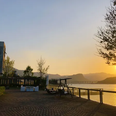 Beishanju Guesthouse Отели в г. Лоян