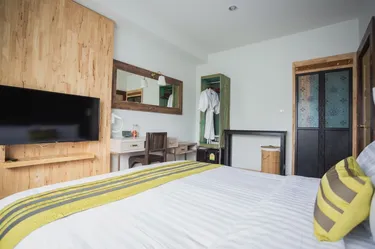 รูปภาพของไอบุ๊คกิ้ง แทรมส์ สแควร์