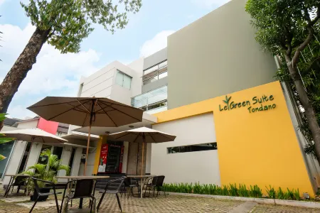 LeGreen Suite Tondano Jakarta Отели рядом с достопримечательностью «JKT 48 Theater»