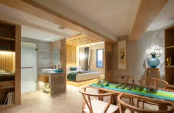 Fuyang Moli Dongyuan Minfeng Hotel (Fuyang Center International Trade Shop)