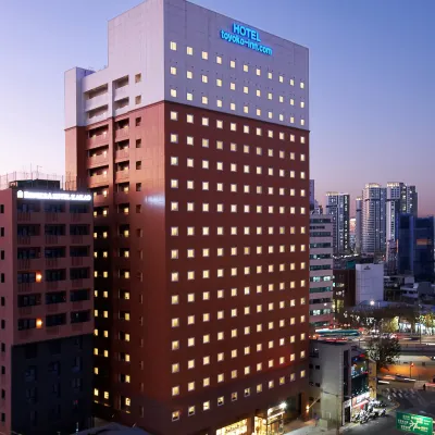 Toyoko Inn Seoul Yeongdeungpo Отели рядом с достопримечательностью «Станция метро Singil»