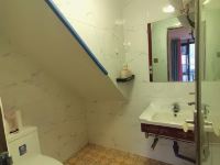 闽侯正荣布丁电影公寓 - 豪华大床房