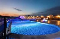 Casaloma Hotel - Pools
