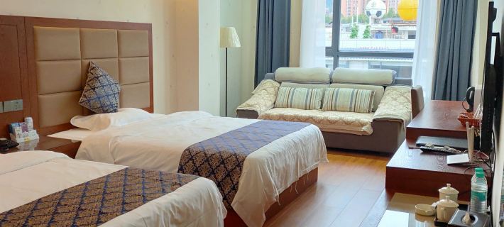 Xiangshan Hotel Hotels in Weixin