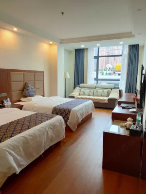 威信香山大酒店 鄰近廣西文林的酒店