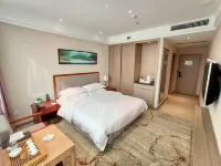 산밍 플라자 둥제거우/동가구 쇼핑센터 호텔