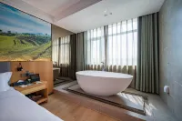 TRUE GO Hotel (Beijing Huiyi Zhongxin Niaochao Beiyuan) Отели рядом с достопримечательностью «Карлефур (Лонгде-Площадь)»