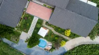 Xingyi Wanfenglin·Shilong Youke B&B (Shilong Kangyanggu Branch) Hôtels à : Xingyi