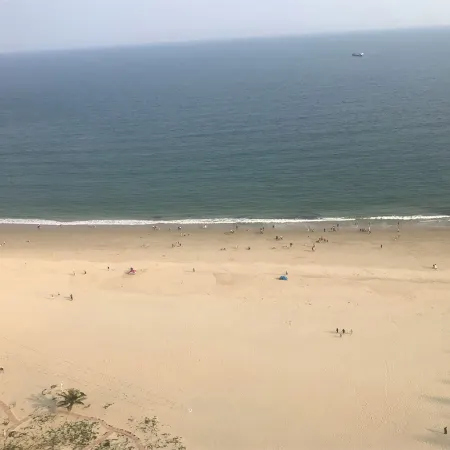 Yangjiang Ruihai Golden Beach Apartment