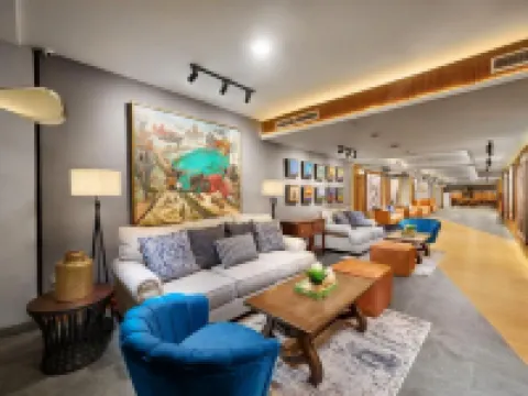 Aston Inn Jemursari Hotels in Wonocolo