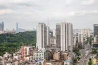 Shangyuan Boutique Stay Movie Apartment (Zhongjiacun Subway Station Guiyuan Temple) - Bjergudsigt