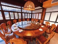 Huangshan zhihuanyunxiu light luxury holiday Hotels in Huangshan
