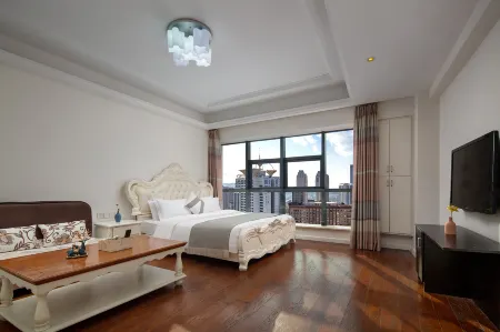 Xiangshuiwan Apartment Hotel (Changsha Wuyi Square Yihao Mansion)
