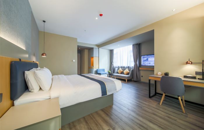 Homeinn Selected Hotel (Heping Julong Garden)