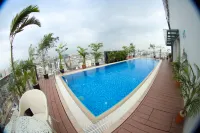 HANSA- A Premium Residence - Pools