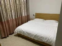 Yuping Lanjia Apartment