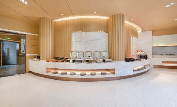 Ezhou Municipal Government Atour Hotel - Housity