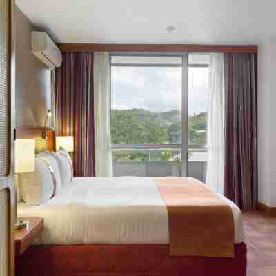 Holiday Inn PORT MORESBY by IHG Rooms