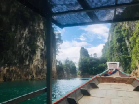 เขาสก เนเจอร์ เพลส โรงแรมในอำเภอ พนม