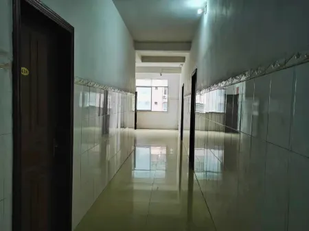 Fengshan Sister Hotel