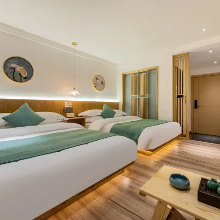 Xijiang Lianju Boutique B&B (Guanjingtai Shop)