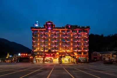 Qingyuan Gulong Gorge Gulong Hotel Hotels near Gu Long Xia
