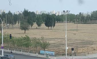 Baotou Henghai Hotel (Saihantala Branch)