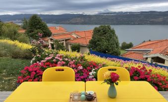 Lakeside Kafka Golf Holiday Villa