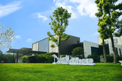 Jiangnanchun Hot Spring Resort Hotel