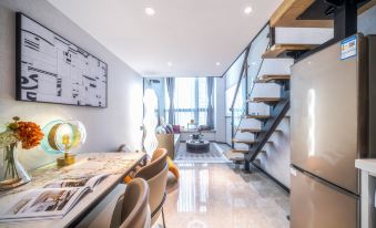 Bosideng Executive Apartment (Shenzhen Bantian Metro Station Wanzhi Building)