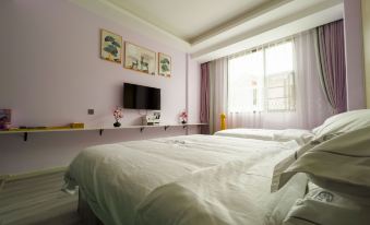 Huaxi B&B Hotel