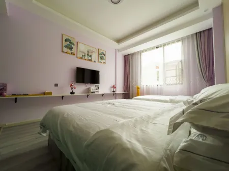 Huaxi B&B Hotel Отели рядом с достопримечательностью «Xianghe Square»