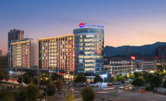 Zhihui orange Hotel (Dongyang Wood Carving City Yintai City Branch)