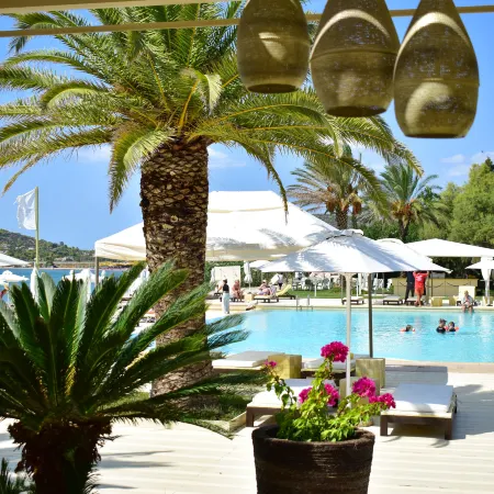 Plaza Resort