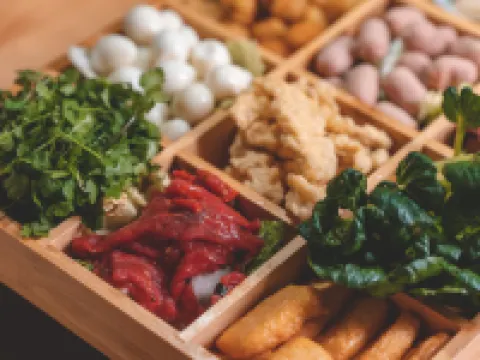 ทริป คอม กรุ๊ป คันทรี รีทรีทส์ (หลิวปา ฉินหลิง นัมเบอร์วัน จอยน์ รีสอร์ต) โรงแรมในหลิวปา