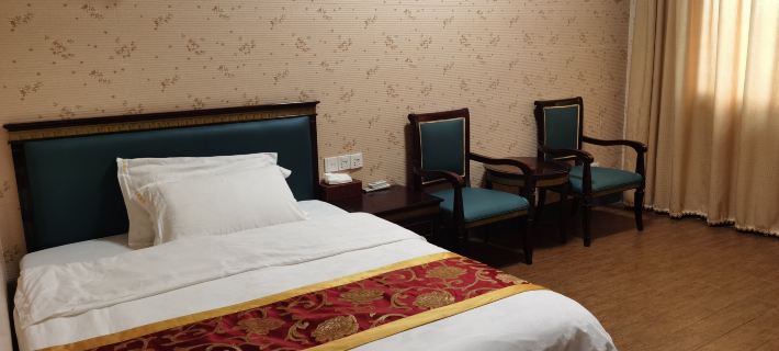 Honghua Hotel Hoteles en Changning