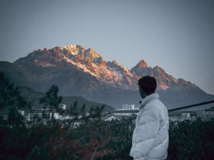 溪田·悅上   |   Yulong Snow Mountain View·玉龍雪山觀景·客棧