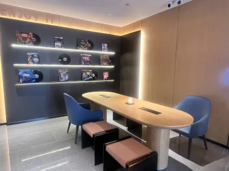 MANNSIC HOTEL （Beijing Zoo University of Finance and Economics） Отели рядом с достопримечательностью «Beijing University of Posts and Telecommunications»