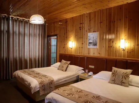 Yunhe Xiangyi Homestay (Yunhe Terraced Scenic Area Store) Отели рядом с достопримечательностью «Fenghuangshan Forest Park»