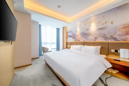 Haishang Hotel (Chongqing Shiqiaopu Subway Station Branch) Отели рядом с достопримечательностью «Huayan Temple»