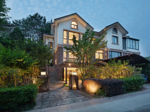 Legend Wuyi Tea House B&B