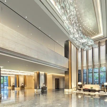 Tongtian lake  Holiday Hotel