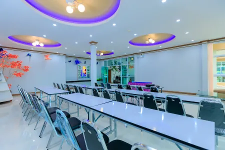 Saline Hot Spring Resort