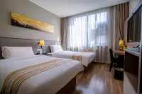 Chonpines Hotel (Lanzhou Xigu Commercial Pedestrian Street Xigu High-Speed Railway Station)