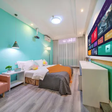Chongqing Yijian Hotel (Hechuan Wenfeng Ancient Street) Отели рядом с достопримечательностью «Готовная станция для пассажиров в Хичуане»