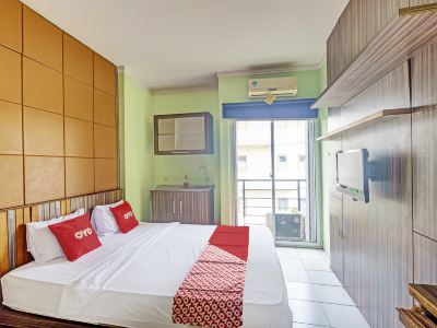 OYO 93096 Br Residence Cilandak Syariah Near Jakarta Intercultural School