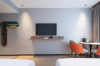 Collection Hotel (Ezhou Huahu High-Speed Railway Station) - 공항 셔틀버스