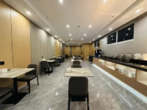 I DO花園酒店（呂梁離石區世紀廣場店）