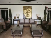 Grand Villa Laguna Hotels in Calauan
