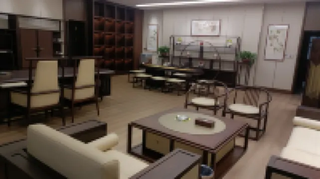 大同楊家窯會務センターホテル Chanfang Temple Brick Pagoda周辺のホテル